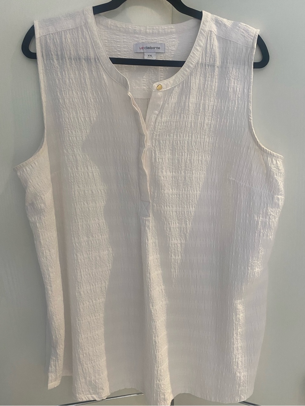 Liz Claiborne sleeveless blouse